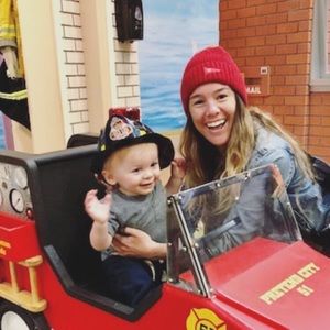 Meet your Posher, Elyse